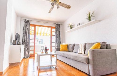 San Eugenio Apartment | Apartamento cerca playa San Eugenio