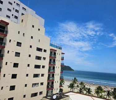 Canto do Forte Apartment | Apartamento Classe A