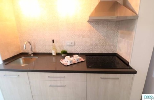 Salou Apartment | Apartamento climatizado, con piscina y céntrico