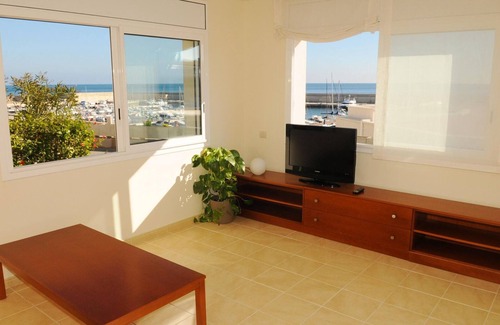 Calafat Apartment | Apartamento Con Impresionantes Vistas Al Mar Residencial Marina Del Port 37-38-39