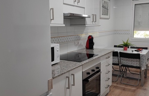 Figueres Apartment | Apartamento Completo CON Piscina A 10min DEL Centro