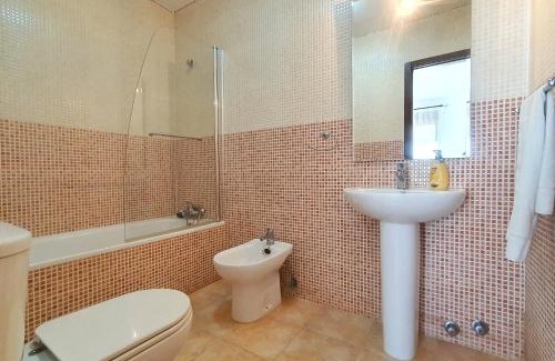 Los Geraeos Apartment | Apartamento con Aire Acondicionado, Wifi y Parking - by Aloha Palma