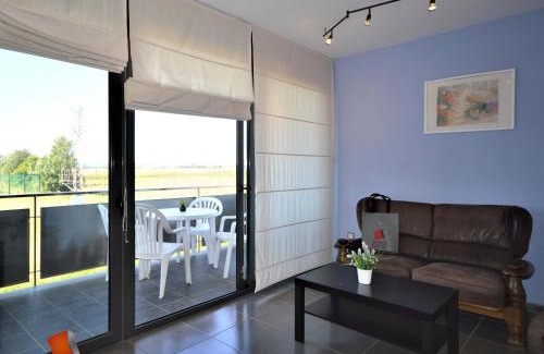 Bon Relax Apartment | Apartamento con A/A, terraza, piscina y parking cercano a la playa y centro de Sant Pere Pescador - ES-89-104