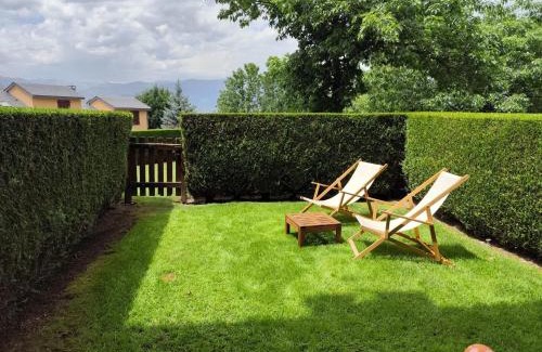 Sainte-Leocadie Apartment | Apartamento con piscina y Wifi en Santa Leocadia