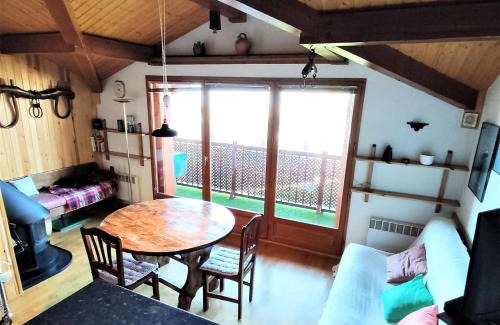 Sainte-Leocadie Apartment | Apartamento con piscina en Santa Leocadia