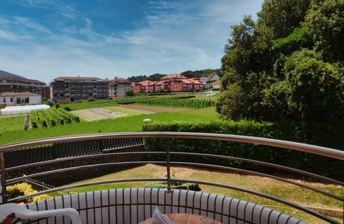 Isla Apartment | Apartamento con piscina y garaje - Playa Azul 5924