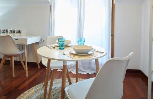 Las Mestas Apartment | Apartamento con terraza a un paso de la playa