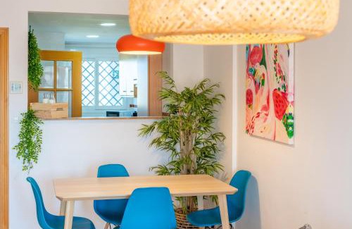 Puerto de la Duquesa Apartment | Apartamento con vistas al mar en Manilva Playa