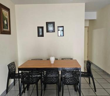 Vila Nova Apartment | Apartamento Condominio Versalles - Cabo Frio - 3 minutos da Praia do Forte