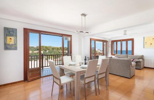 Cala Marcal Apartment | Apartamento Corb Mari 2 en la playa Cala Marsal!