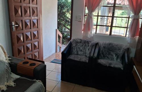 Novo Hamburgo House | Apartamento das Azaleias