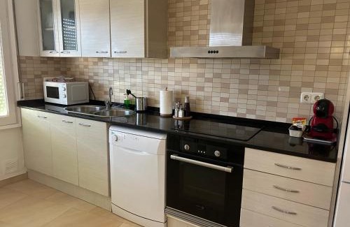 Gironella Apartment | Apartamento de 3 habitaciones en GIRONELLA - ALBERGA