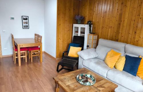 Villanua Apartment | Apartamento Diezcapanas