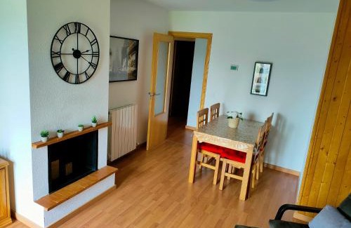 Villanua Apartment | Apartamento Diezcapanas