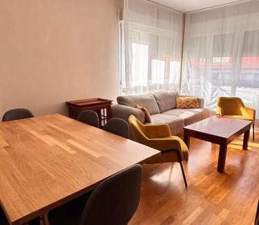 Arriondas Apartment | Apartamento El Balcón de Castañera con garaje