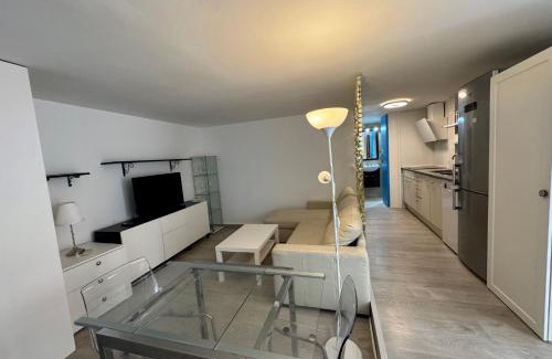 Vallpineda Apartment | Apartamento El Castell