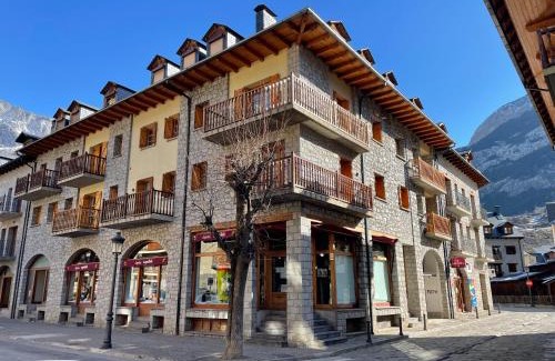 Benasque Apartment | Apartamento El Tilo de Benás