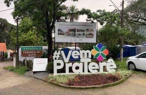 Alto Apartment | Apartamento em ALTO TERESÓPOLIS ao lado da feirinha