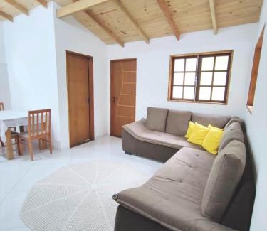 Tesouro da Colina House | Apartamento em Ilha bela