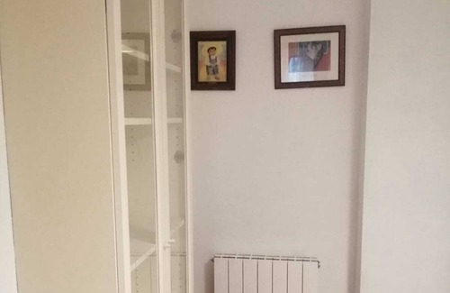 Distrito Oeste Apartment | Apartamento en Gijón con Terraza a 800 Metros de Playa del Arbeyal