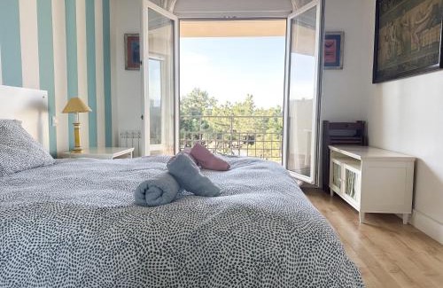 Mogro Apartment | Apartamento en la playa de Mogro con parking privado