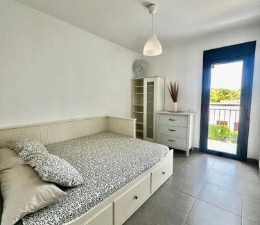 Calafat Apartment | Apartamento en la playa