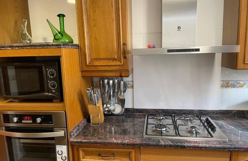 Badalona Apartment | Apartamento en Zona Centrica Badalona i 400m Playa Ideal Familias o Grupo Amigos