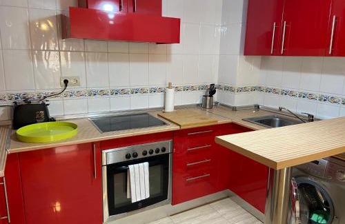 San Luis de Sabinillas Apartment | Apartamento Adimar