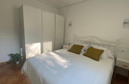 Usurbil Apartment | Apartamento familiar con jardín y parking privado