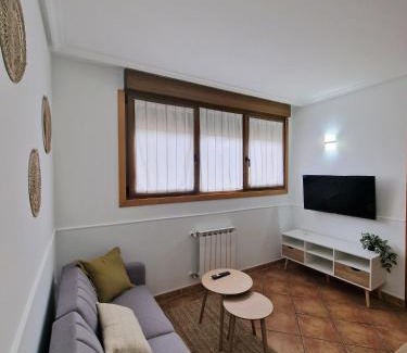 Usurbil Apartment | Apartamento familiar con jardín y parking privado