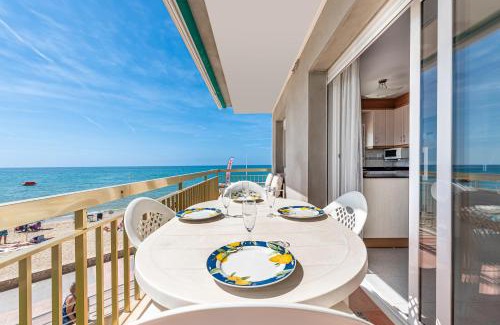 Vilafortuny Apartment | Apartamento frente al mar