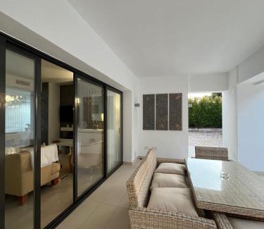 Vera Apartment | Apartamento Golf lujo, Perla Sol 2