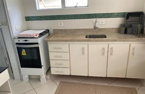 Jardim Vitoria Apartment | Apartamento Guarujá Enseada 2 quadras da Praia