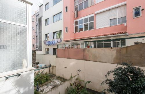 Alto do Pina Apartment | Apartamento junto à Fonte Luminosa