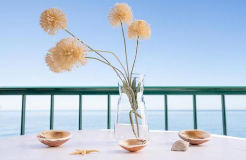 Sorvilan Apartment | Apartamento junto al mar en costa tropical y Alpujarras granadinas