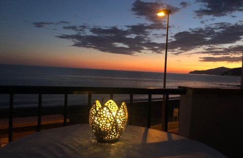 Sorvilan Apartment | Apartamento junto al mar en costa tropical y Alpujarras granadinas