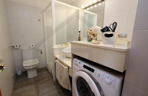 Cimadevilla Apartment | Apartamento La Muralla - Gijón