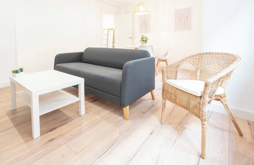 Distrito Llano Apartment | Apartamento Larra Gijón
