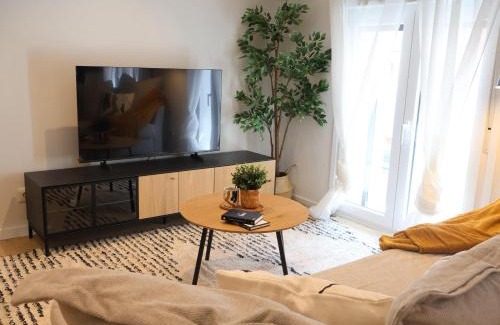 Milagrosa Apartment | Apartamento Larrabide Industrial