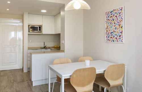 Miami Platja Apartment | Apartamento los Pelicanos by Interhome