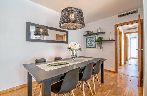 Barcelona Apartment | Apartamento lujo& piscina junto Barcelona Centro