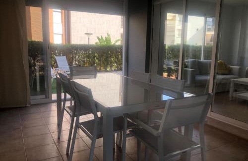 Vera Beach Apartment | Apartamento Luz de Baria con gran jardín en primera línea Urbanización Playa de Baria 2