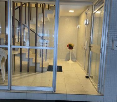 Matinhos Apartment | Apartamento Maré Mansa a 30 metros da praia Mansa em Caiobá com Wifi