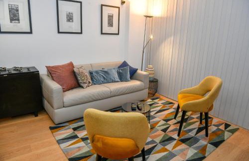 Sesimbra Apartment | Apartamento Mar II WITH PARKINg
