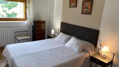 Biescas Apartment | Apartamento Maribel