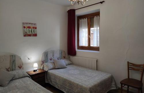 Biescas Apartment | Apartamento Maribel