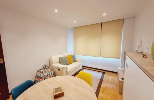 Distrito Oeste Apartment | Apartamento Mario Playa