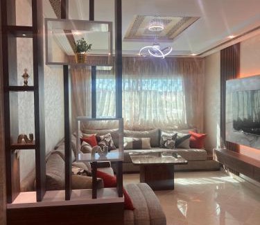 Luxus Apartment | Apartamento moderno con wifi y parking gratis