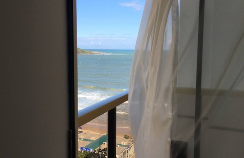 Praia do Morro Apartment | Apartamento na Praia do Morro, frente ao mar, 4 quartos, 2 vagas, Wi-Fi, 10 👩‍❤️‍👨