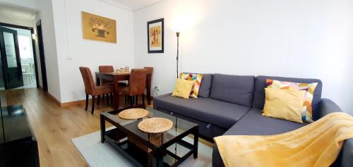 Las Campas y San Claudio Apartment | Apartamento Oviedo próximo Inst Oftalmológico Fdez-Vega